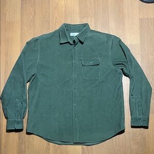 Old Navy Forest Green Men’s Casual Button-Down Shirt – Size XL – Small Stain